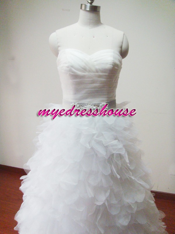 Myedresshouse Hauter Couture Sweetheart Organza A-line Wedding Dress