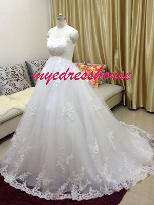 Myedresshouse Hauter Couture Elegant Lace Ballgown Maternity Wedding Dress