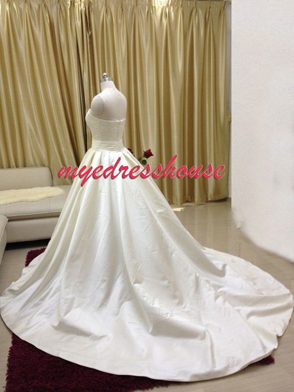 Myedresshouse Hauter Couture Pearl Satin A-line Wedding Dress