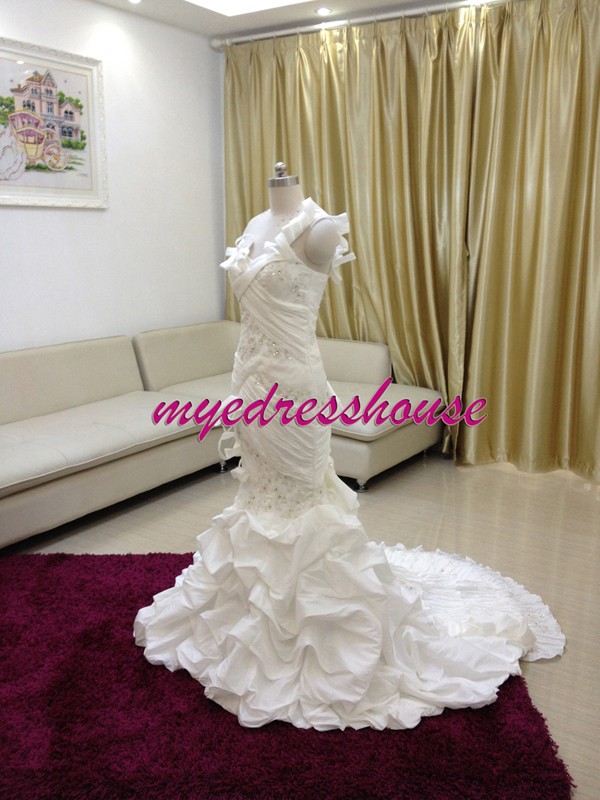 Myedresshouse Hauter Couture One Shoulder Mermaid Wedding Dress