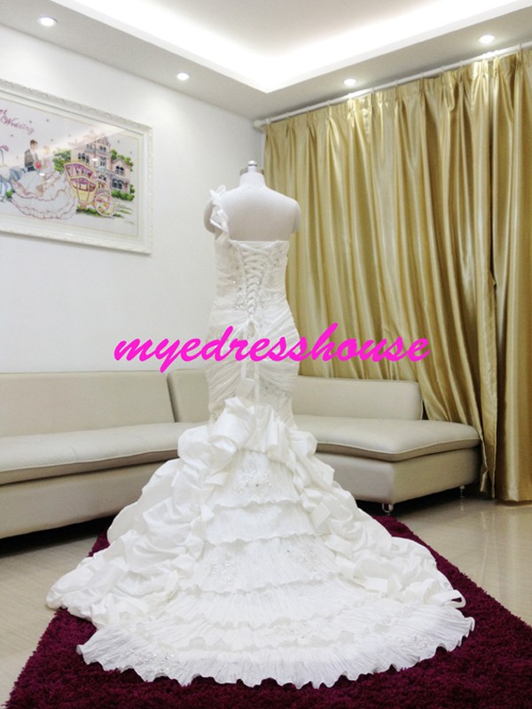 Myedresshouse Hauter Couture One Shoulder Mermaid Wedding Dress