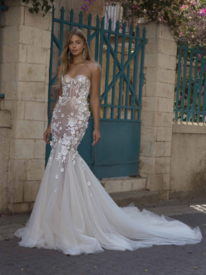 21-P105 Bridal Dress Inspirated By PRIVÉE Of BERTA 2021 No.5 Collection