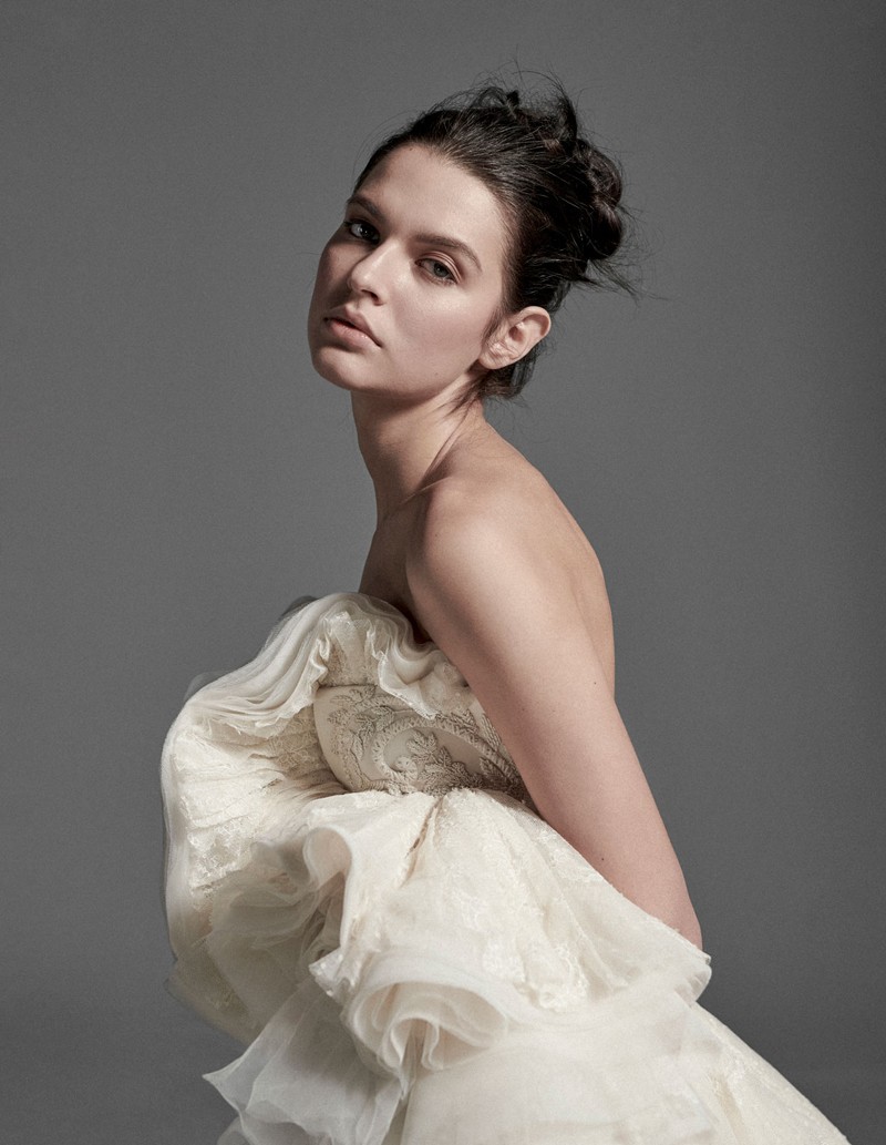 Look10 Inspirated By VI Krikor Jabotian Bridal Couture