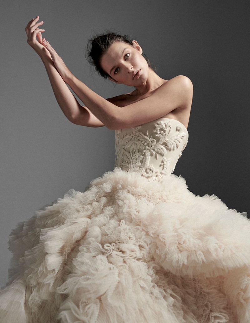 Look05 Inspirated By VI Krikor Jabotian Bridal Couture 