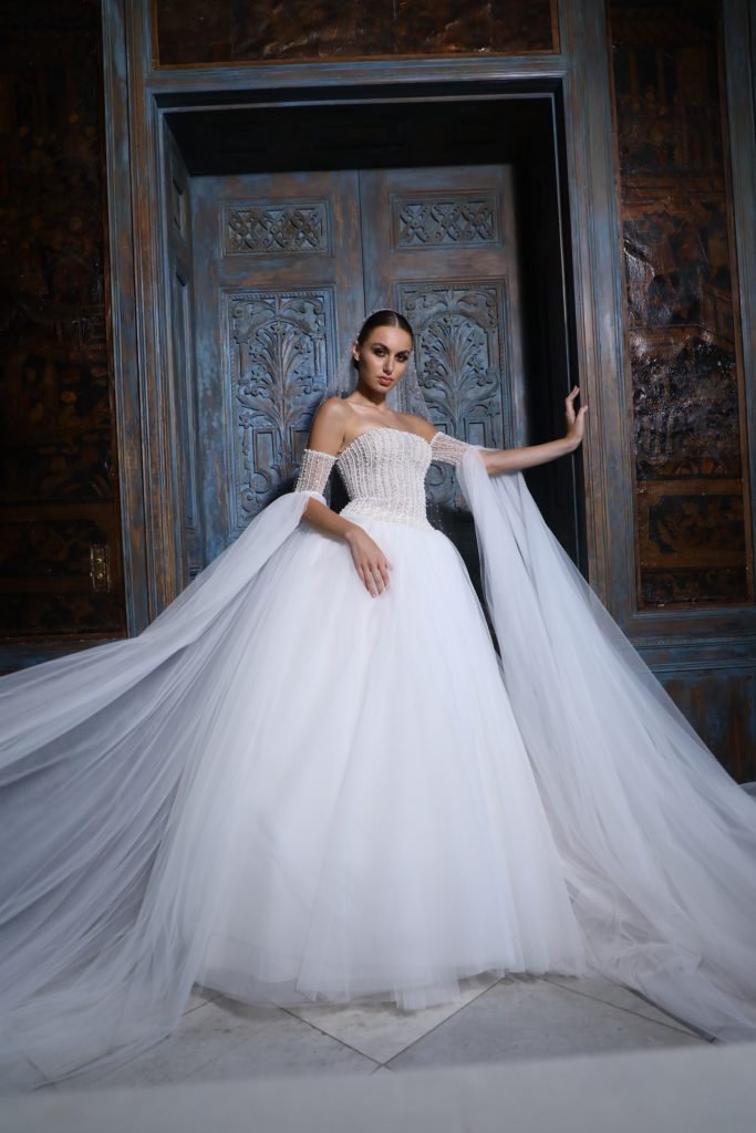 11 Inspired By Georges Hobeika Haute Bridal Spring Summer 2021