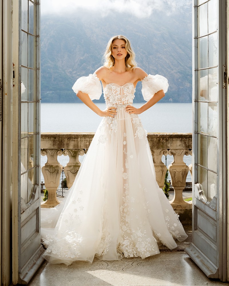 22-01 Bridal Dress Inspired By Bridal Couture Berta Como