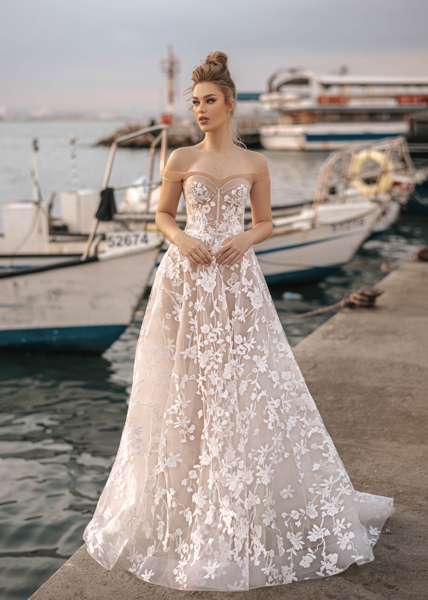 Julia Inspired By Berta Muse 2022 Akko Collection