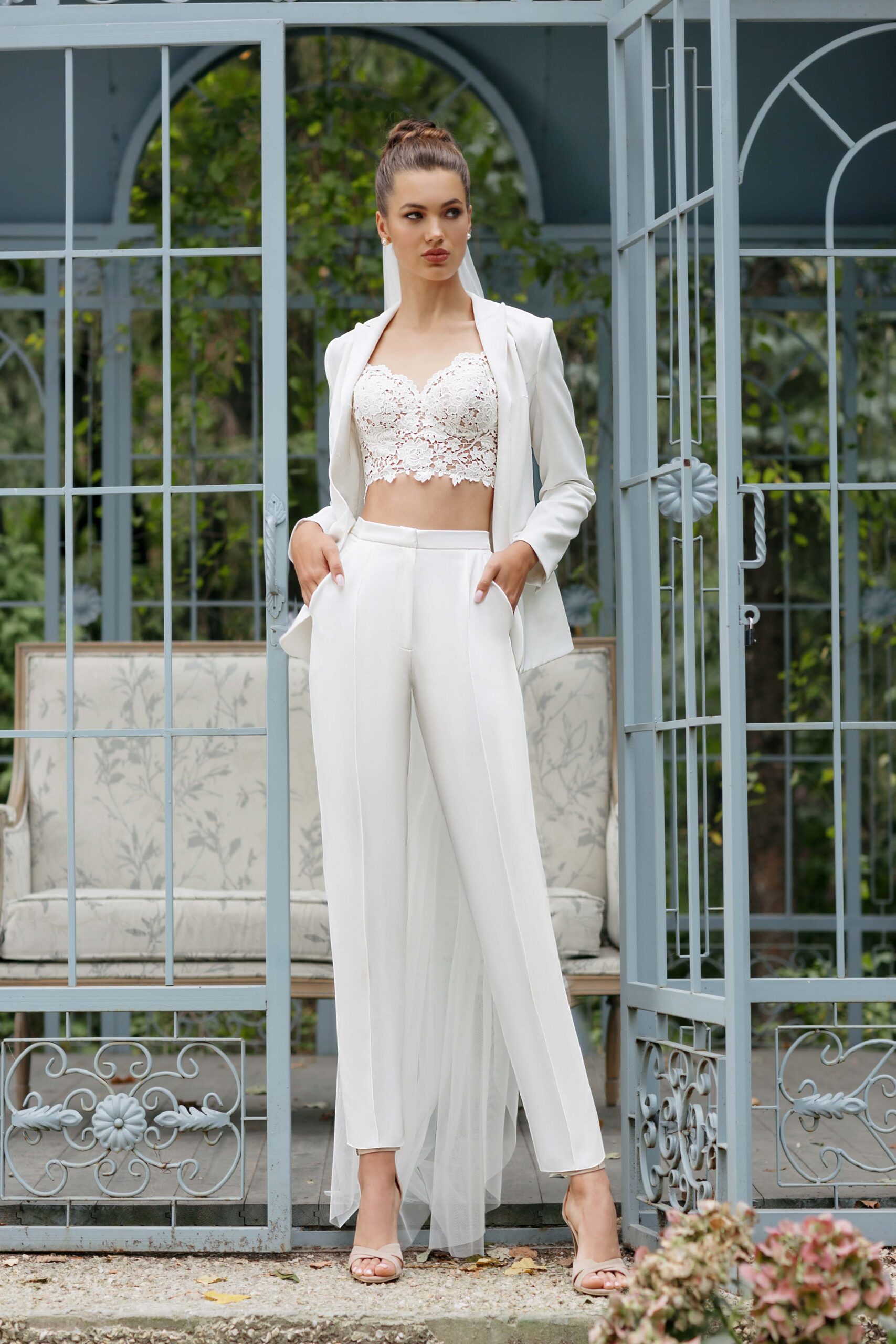 Amanda Bridal Dress Inspirated By Secret Wedding Collection of Innocentia