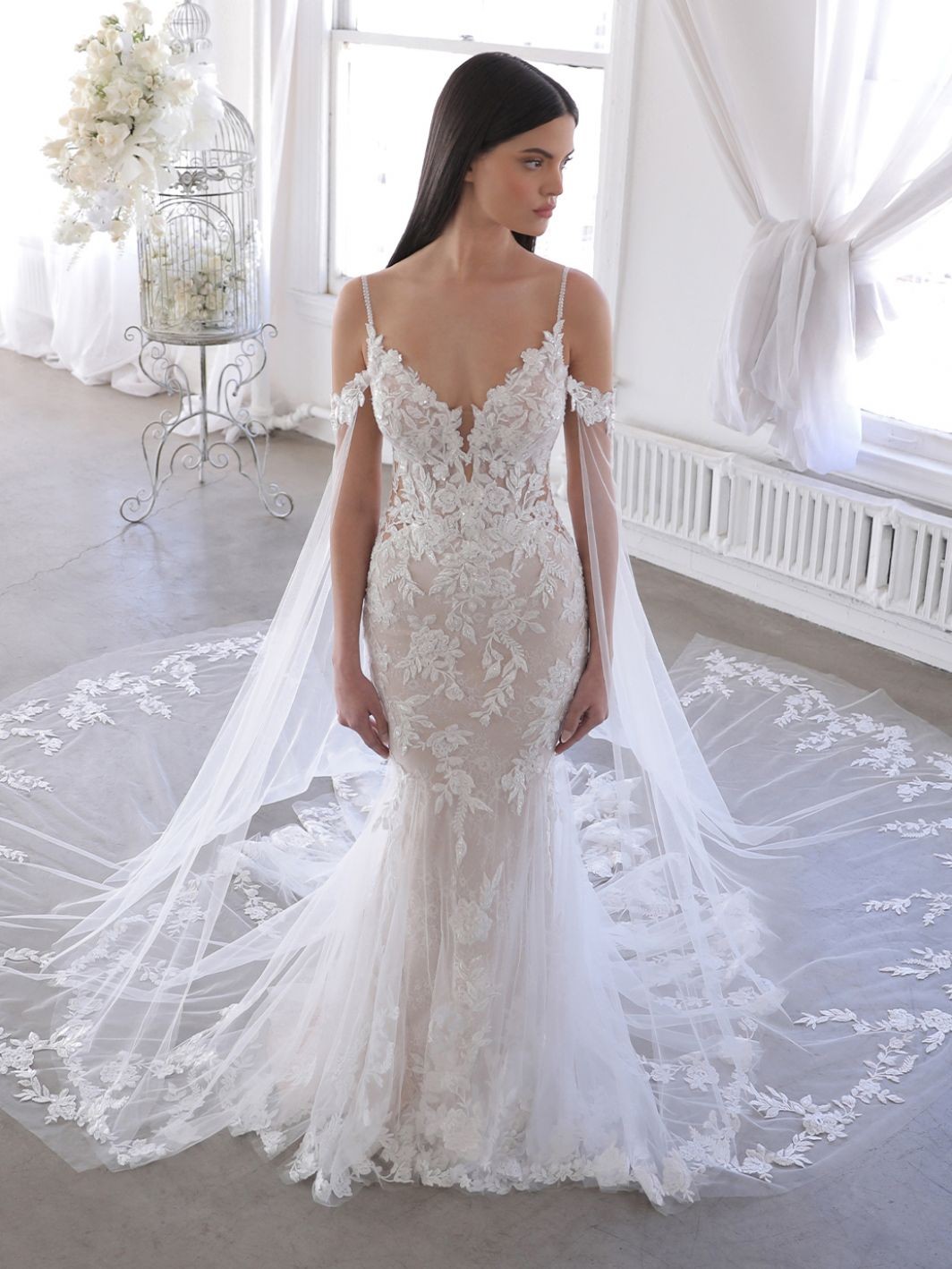 Olana Bridal Dress Inspirated By Blue By Enzoani 2022 of Enzoani