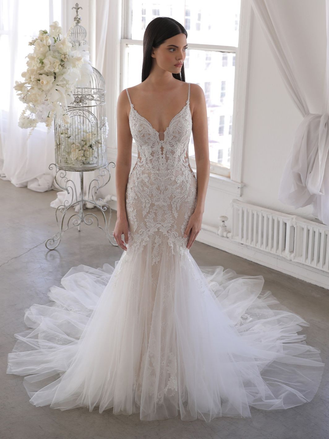 Oaklyn Bridal Dress Inspirated By Blue By Enzoani 2022 of Enzoani