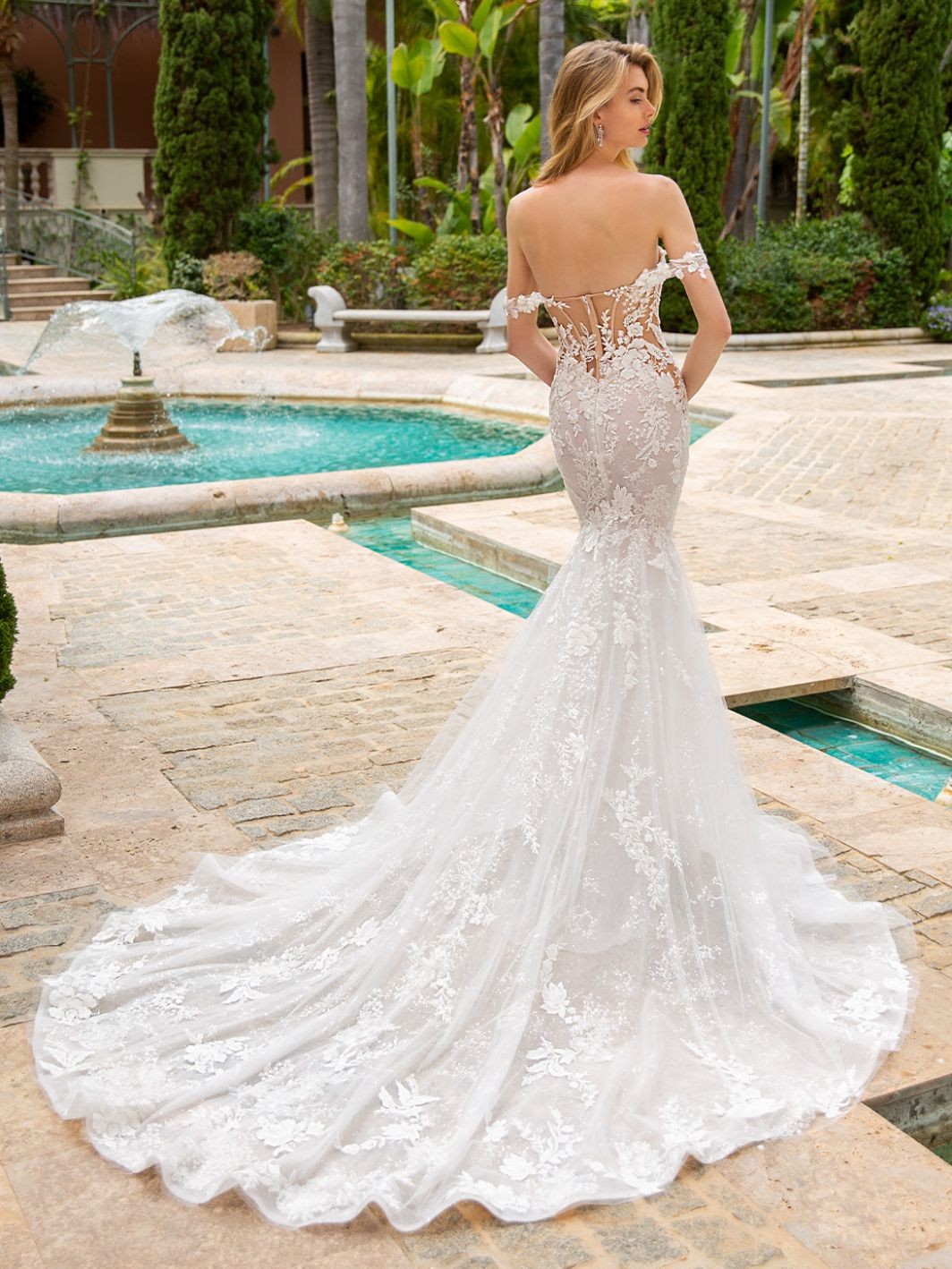 Raquel Bridal Dress Inspirated By Enzoani 2022