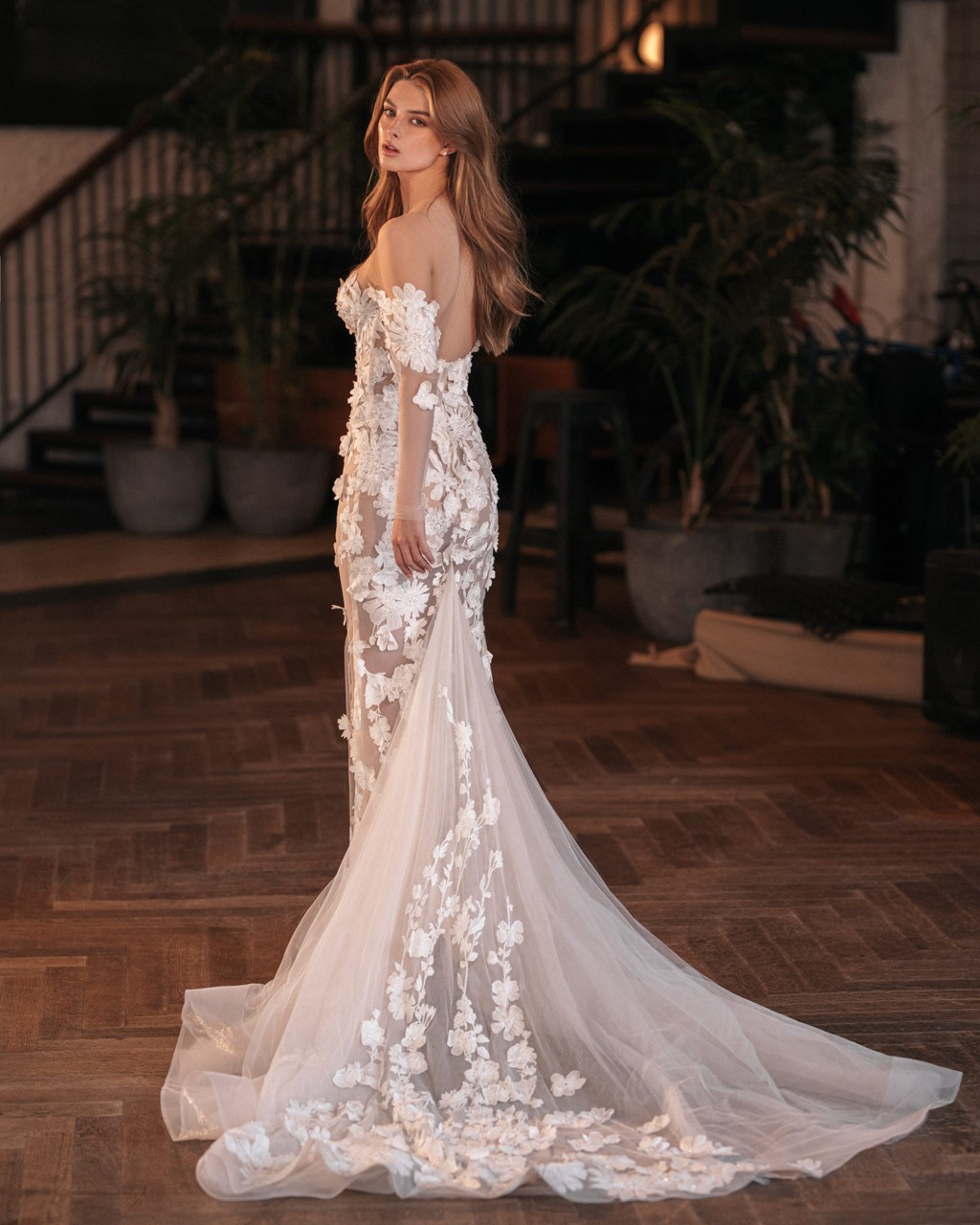 23-P01 Bridal Dress Inspired By Berta 2023 Privee No.8