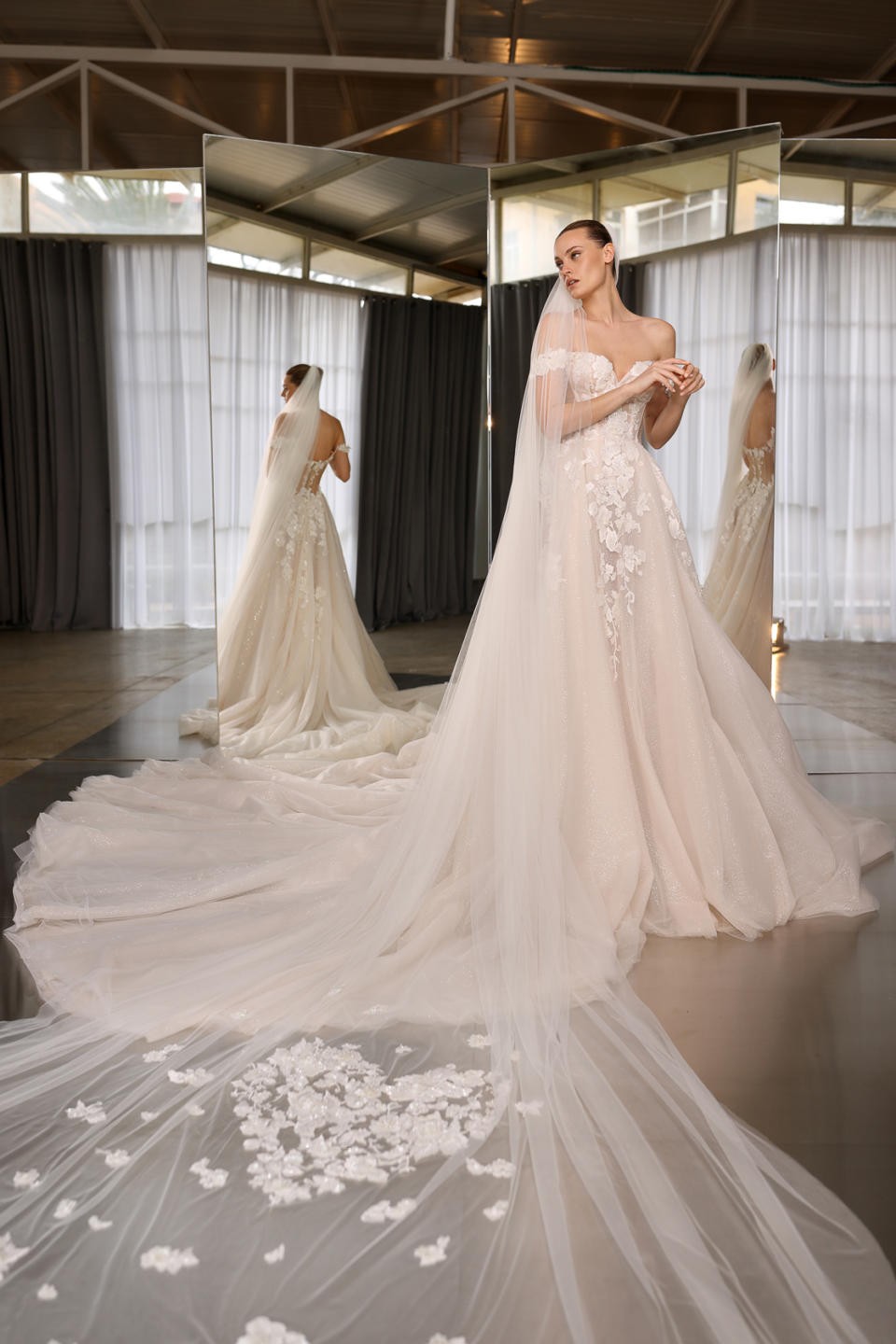 EUPHORIA Galia Lahav Bridal Couture SS23 Rise Collection