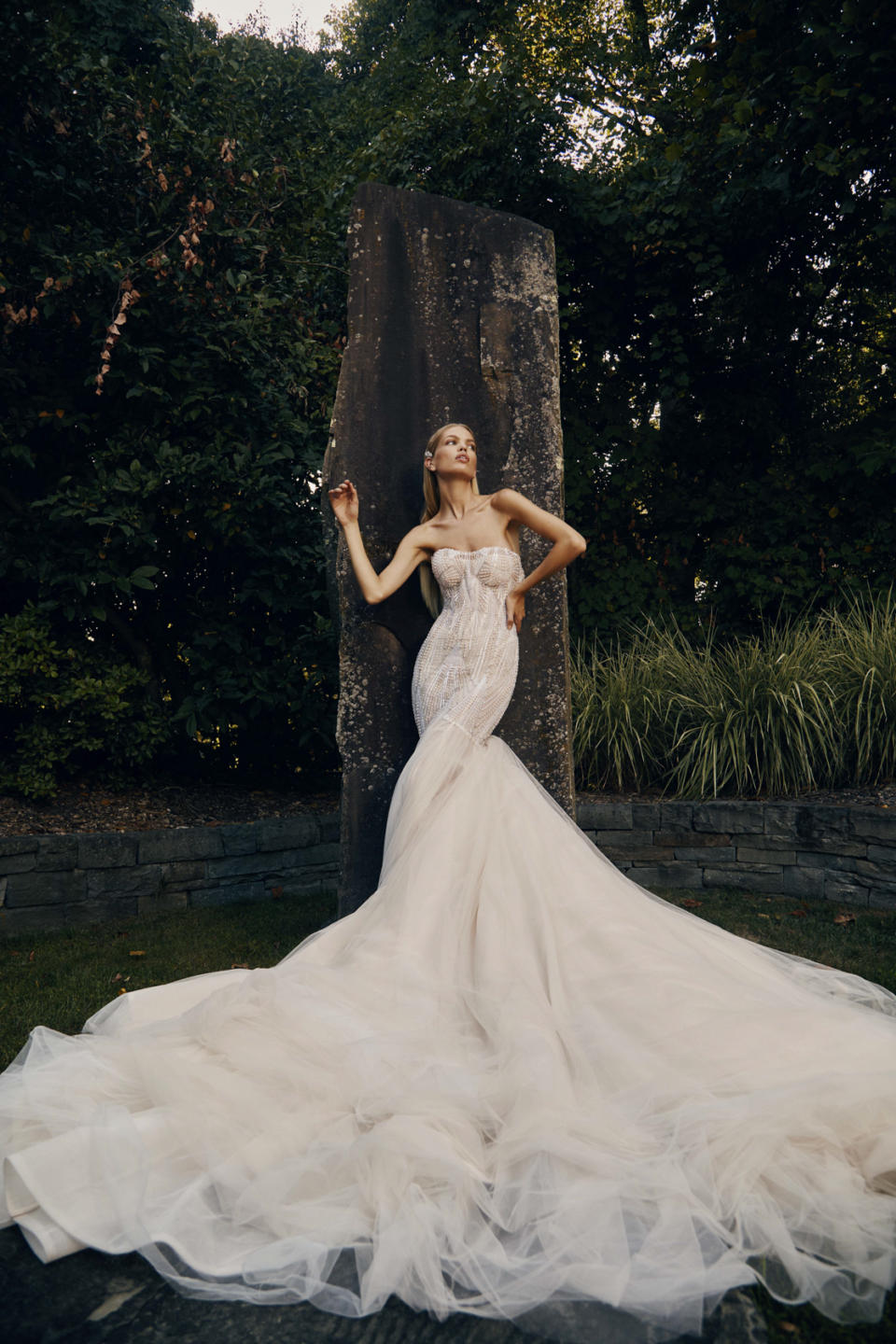 DAKOTA Galia Lahav Bridal Couture FW23 Iconic Collection