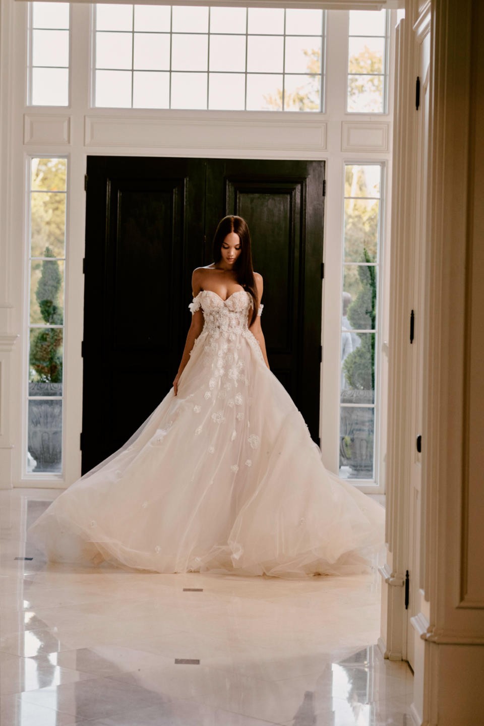 NOA Galia Lahav Bridal Couture FW23 Iconic Collection