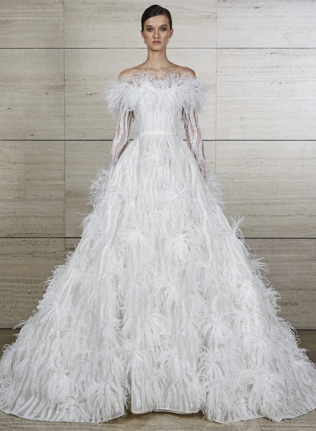 Look 1 BRIDAL SPRING 2022 ELIE SAAB INSPIRATED